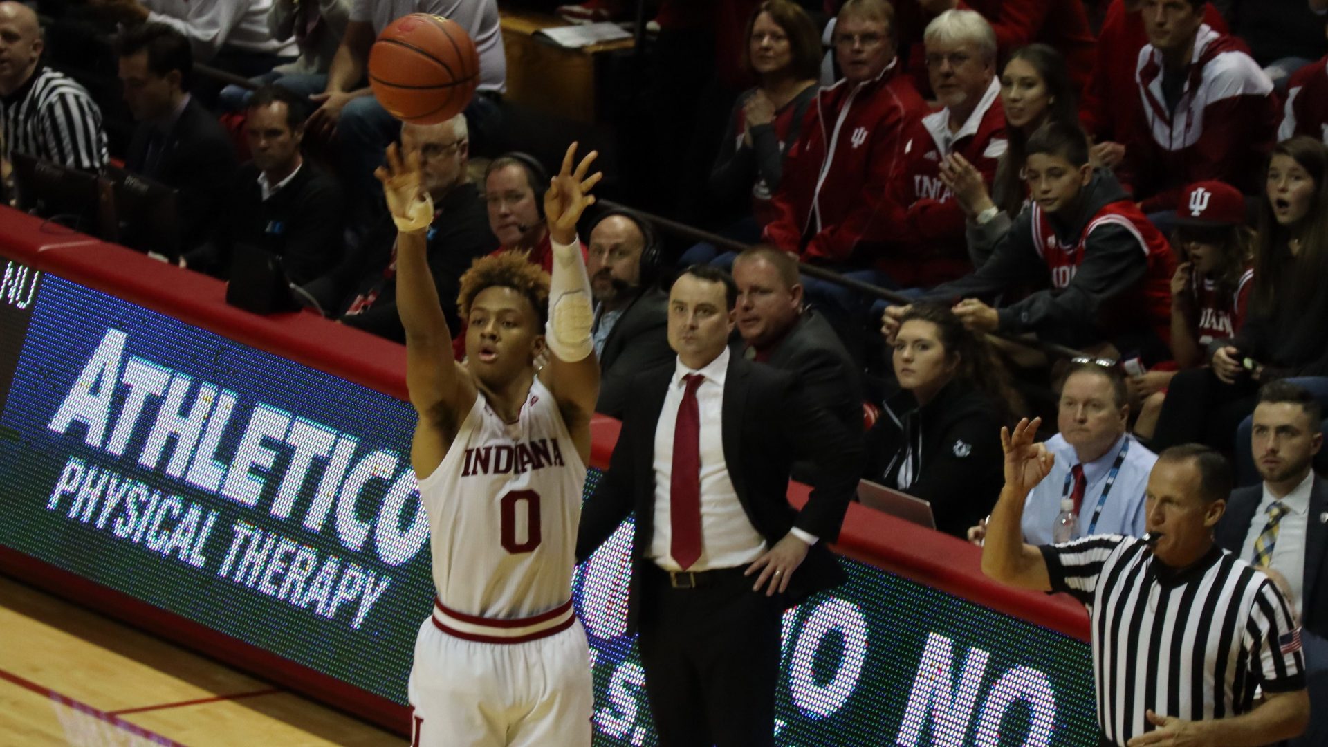 Indiana Hoosiers Basketball - Official Indiana University Athletics Store