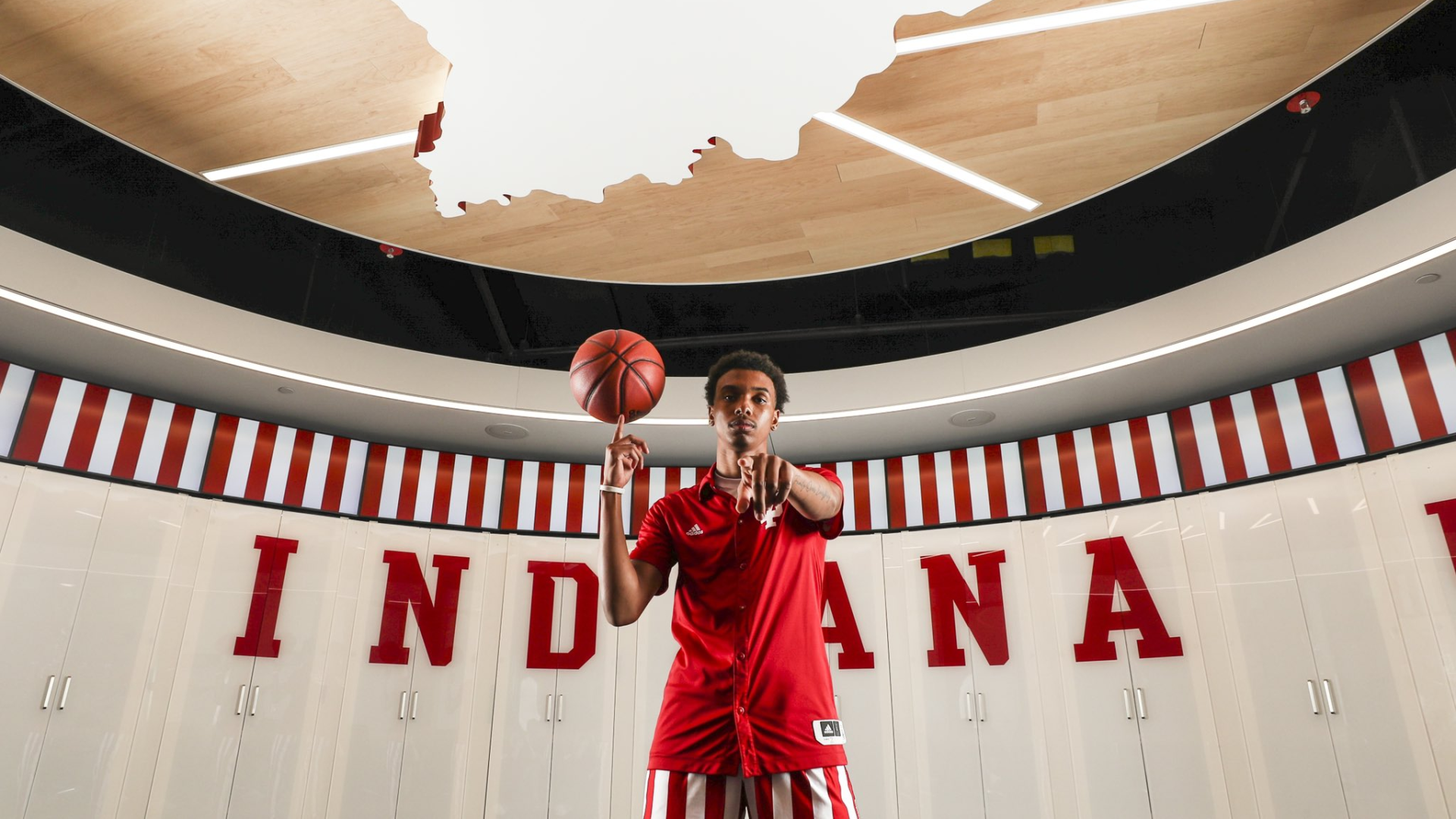 Indiana Hoosiers basketball unveils new uniforms for 2021-22 season