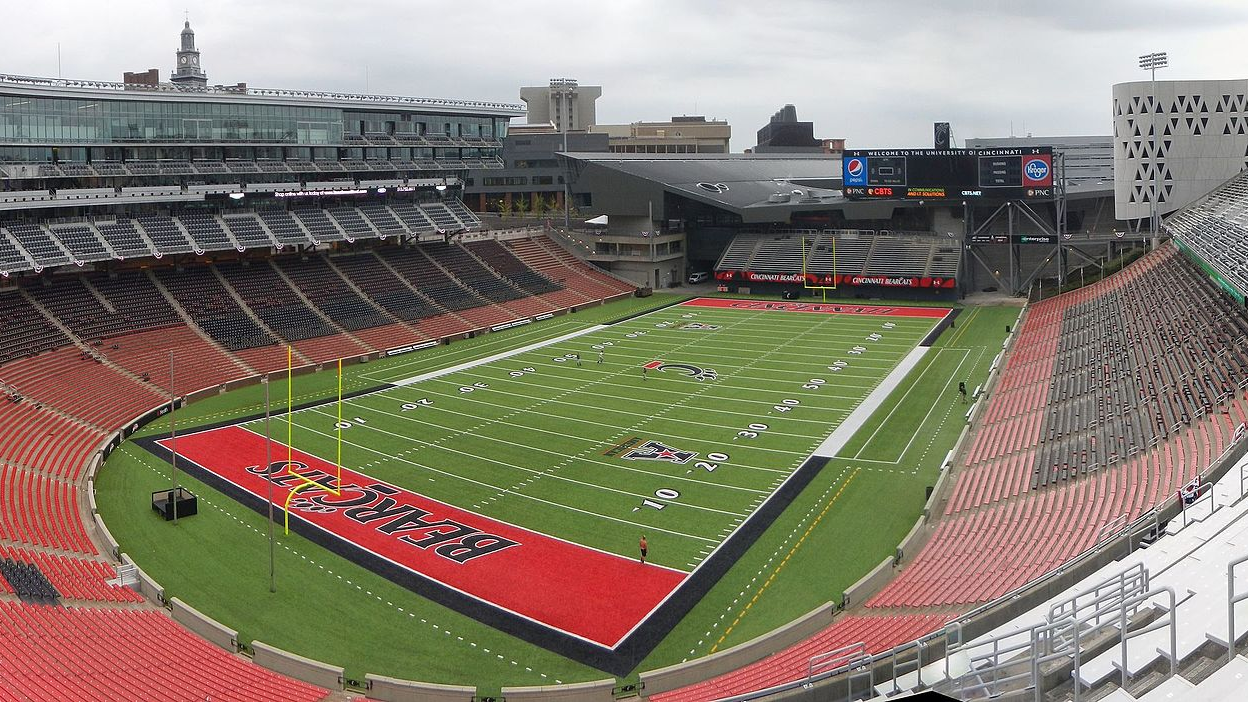 Cincinnati Bearcats 2022-23 Away Kit