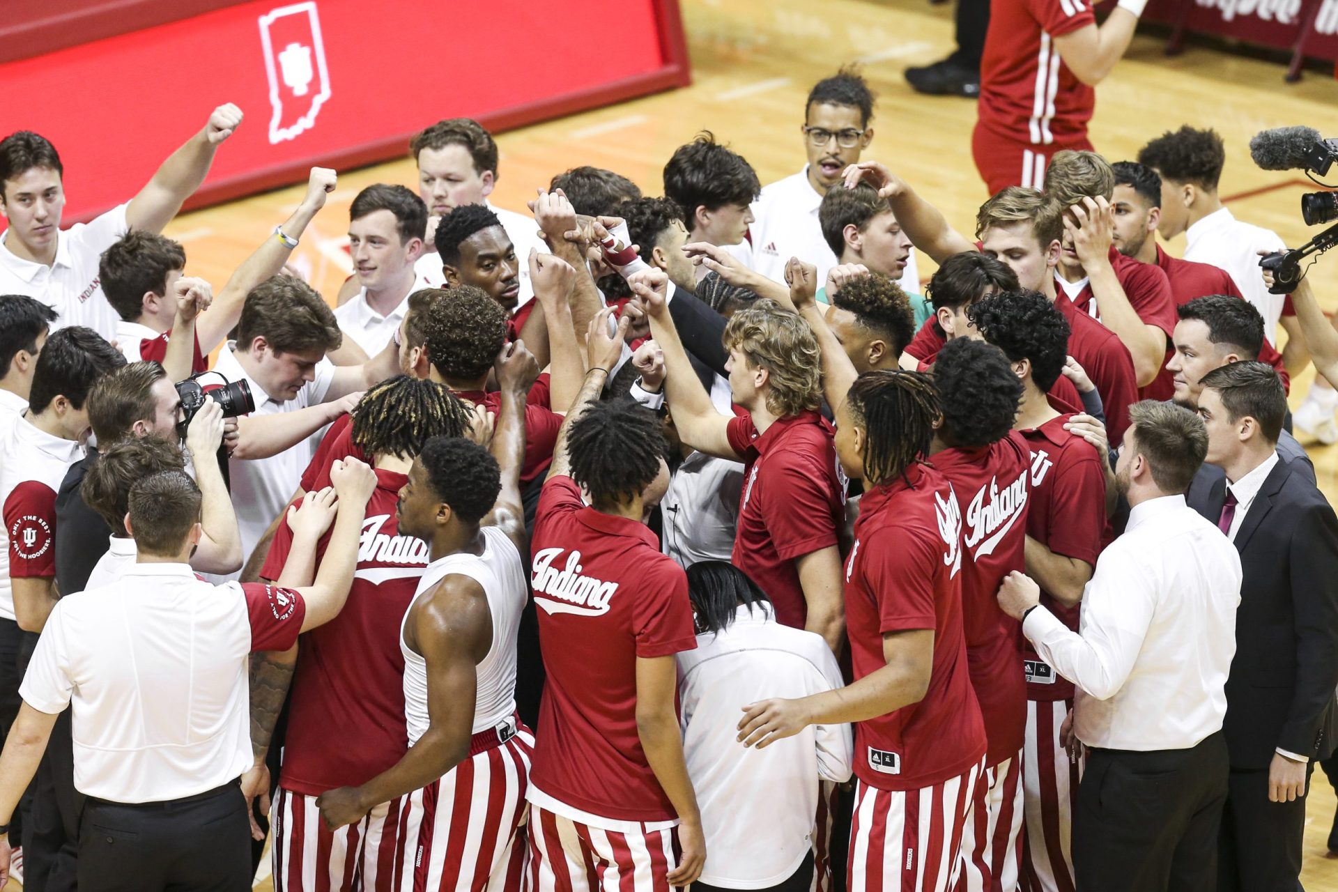 Best warmups in college basketball.  Indiana basketball, Indiana hoosiers  basketball, Hoosiers basketball